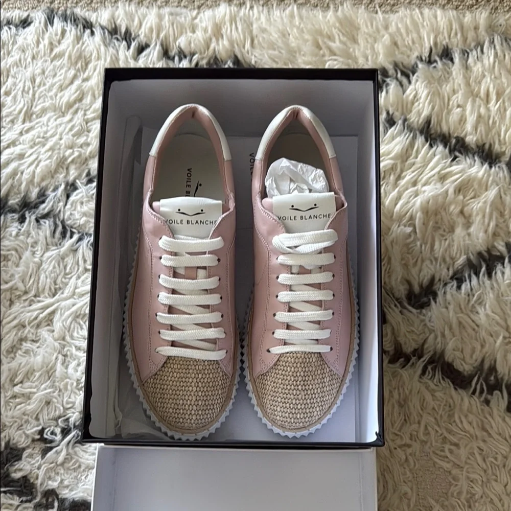 Voile Blanche Pink and Tan Sneakers Sleek Design - Picture 1 of 6